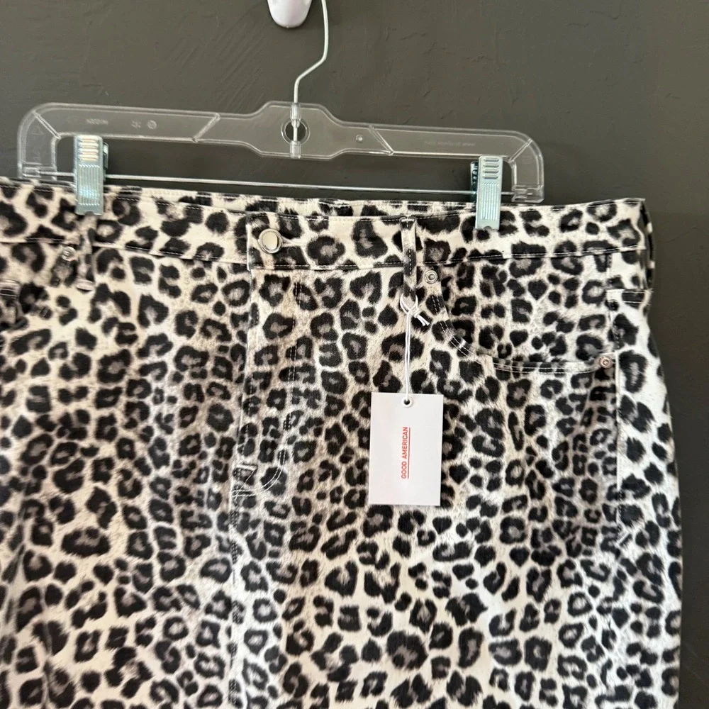 Good American Leopard Print Denim Mini Skirt‎ Grey Black Raw Hem Plus Size 18